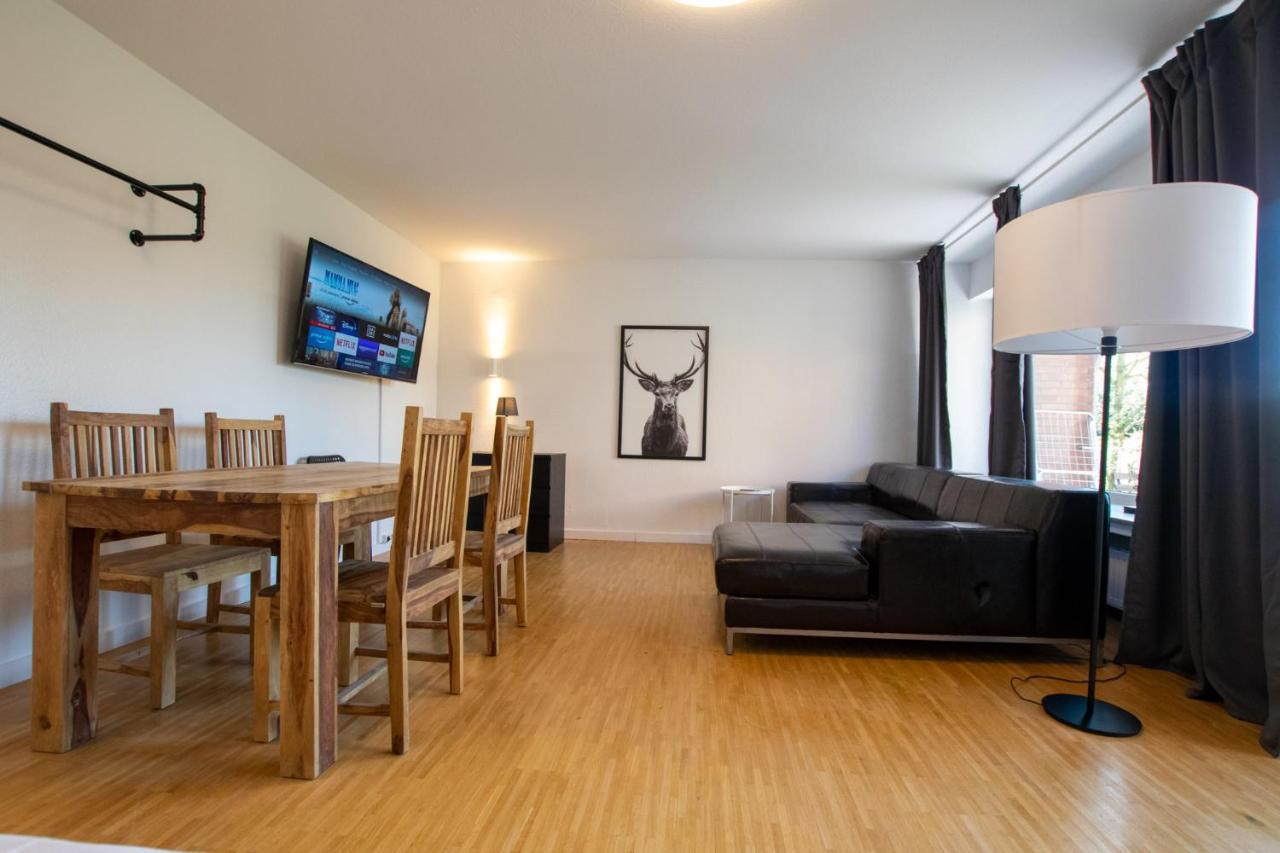 Raj Living - 1 , 3 And 4 Room Apartments - 20 Min Messe Dus & Airport Dus Meerbusch Bagian luar foto