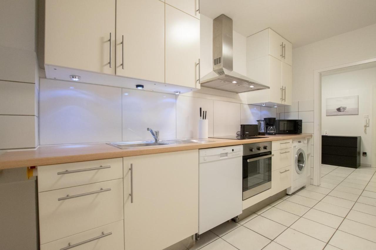 Raj Living - 1 , 3 And 4 Room Apartments - 20 Min Messe Dus & Airport Dus Meerbusch Bagian luar foto